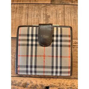Vintage BURBERRY Bi-Fold Kiss Lock Wallet In Classic Nova Check